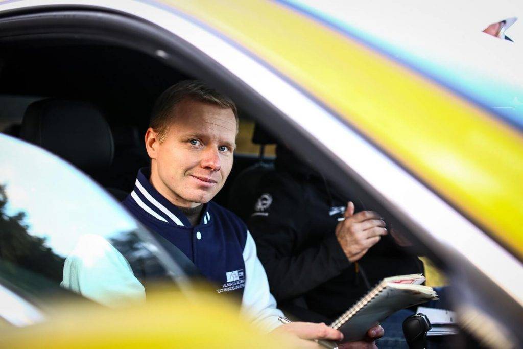 Kā elektroauto virsbūve ietekmē nobraukumu?