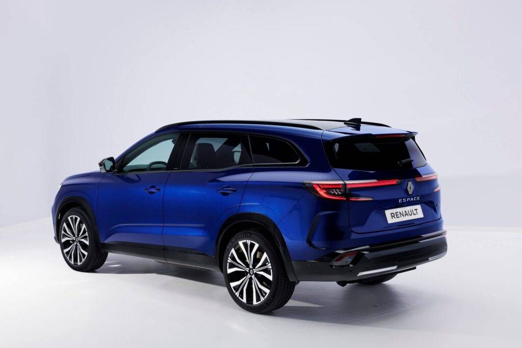 Jaunais RENAULT ESPACE – tā pati būtība, jauna paaudze 12 Jaunais RENAULT ESPACE – tā pati būtība, jauna paaudze