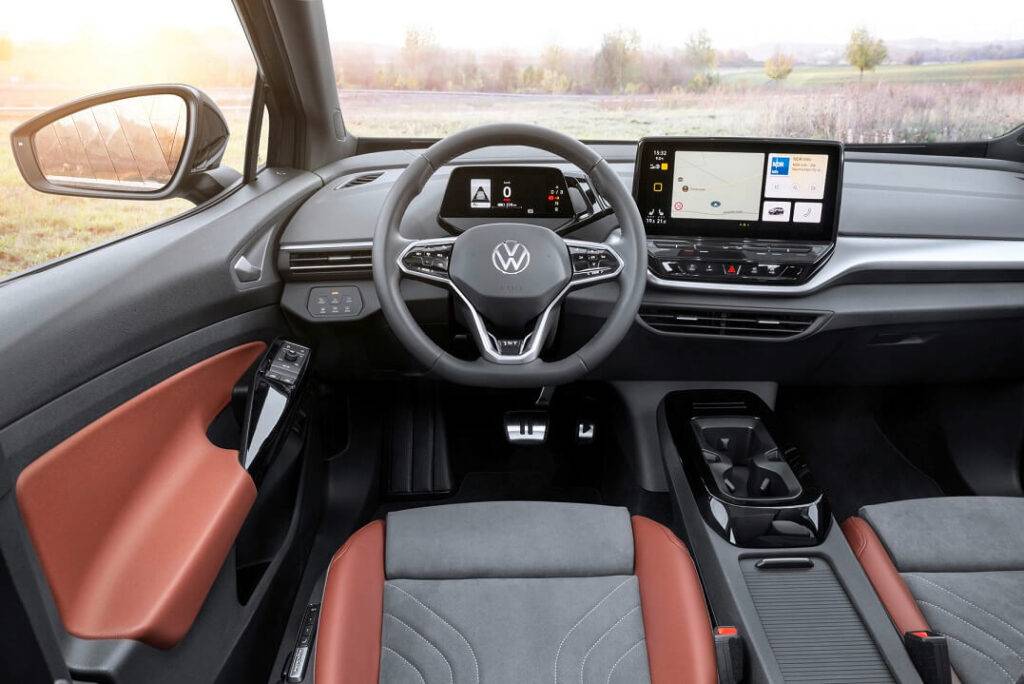 Volkswagen elektriskie jaunumi Latvijā: modernizētā ID.3 iepriekšpārdošana un īpašs ID.4 piedāvājums