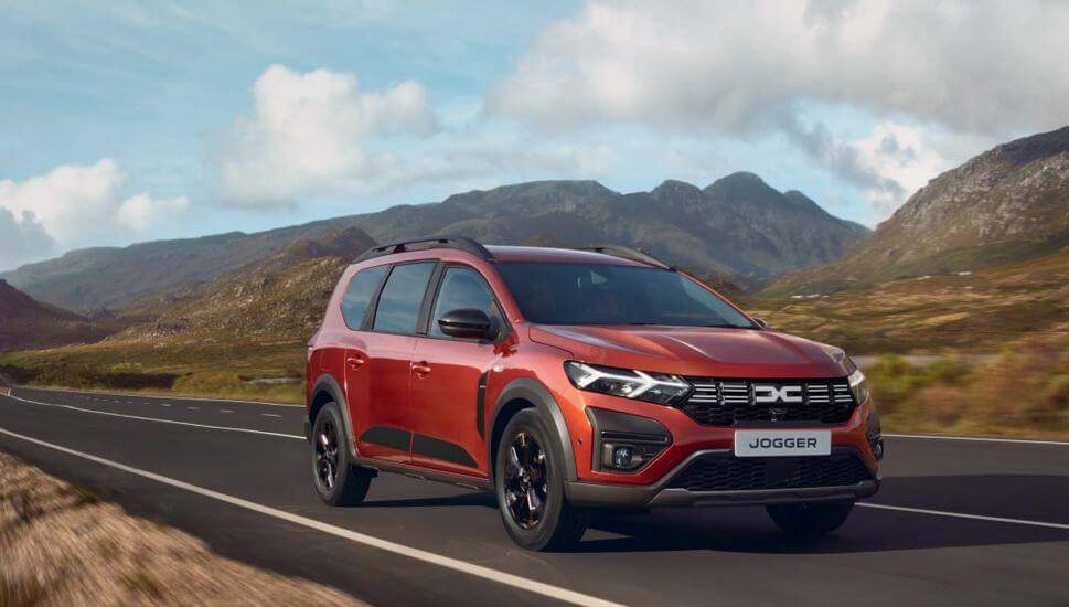 Dacia iecienītie automobiļi būs redzami klātienē autoindustrijas izstādē "Auto 2023" 15 Dacia iecienītie automobiļi būs redzami klātienē autoindustrijas izstādē "Auto 2023"