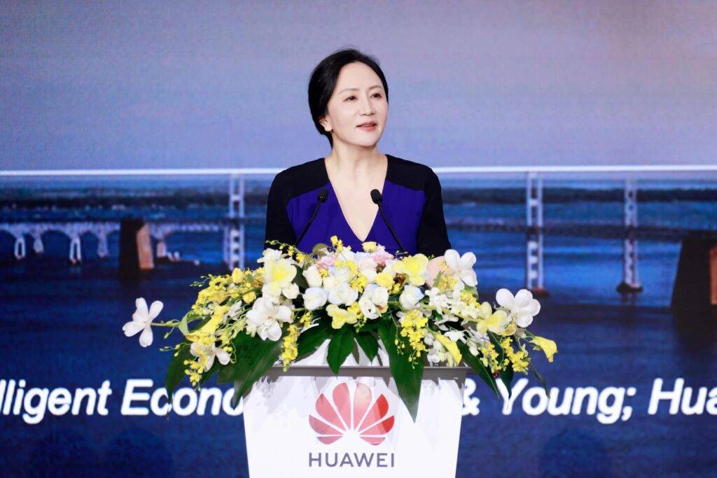 Sabrina Mena (Sabrina Meng), Huawei valdes priekšsēdētāja vietniece