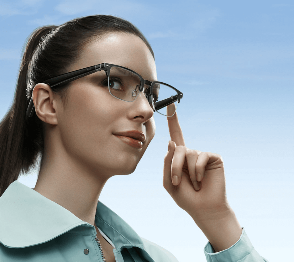 Prezentētas viedās Xiaomi brilles mūzikai un sarunām 7 Prezentētas viedās Xiaomi brilles mūzikai un sarunām