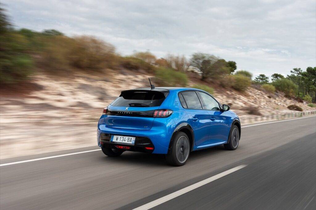 Elektroauto pilsētā: kāda ir optimālā sniedzamība? 8 Elektroauto pilsētā: kāda ir optimālā sniedzamība?