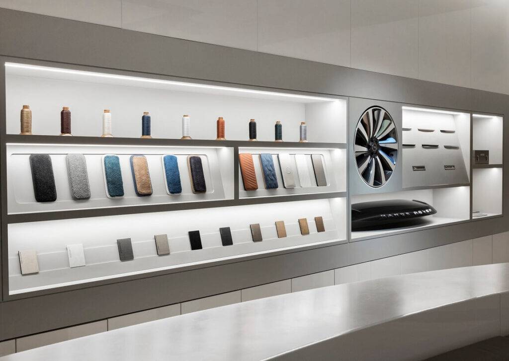 Range Rover ievieš plašākas personalizācijas programmu SV Bespoke 5 Range Rover ievieš plašākas personalizācijas programmu SV Bespoke