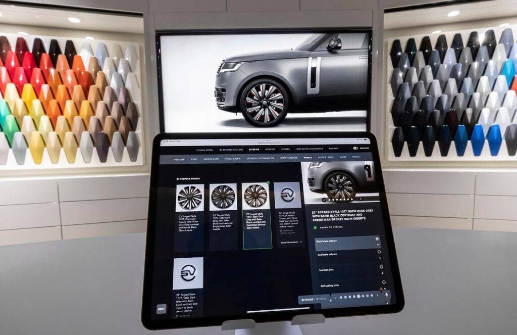 Range Rover ievieš plašākas personalizācijas programmu SV Bespoke 7 Range Rover ievieš plašākas personalizācijas programmu SV Bespoke