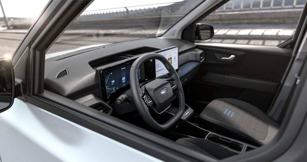 Ford prezentē pilnībā elektrisko E-Tourneo Courier – stilīgu, plašu un praktisku kompakta formāta auto 12 Ford prezentē pilnībā elektrisko E-Tourneo Courier – stilīgu, plašu un praktisku kompakta formāta auto