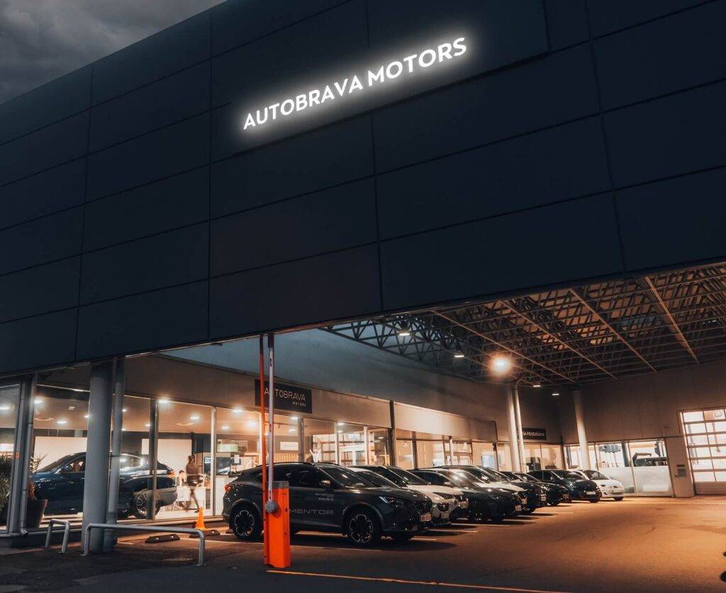 “AUTOBRAVA Motors” investē 5 milj. eiro jauna autosalona izveidē 5 “AUTOBRAVA Motors” investē 5 milj. eiro jauna autosalona izveidē
