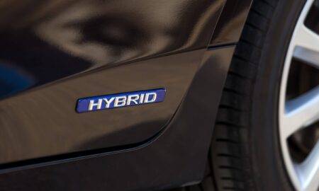 Hibrīdauto – kompromiss vai evolūcija?