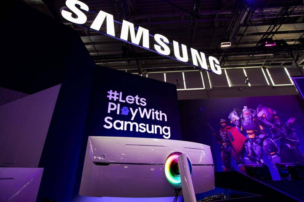 Samsung prezentē pasaulē pirmo Dual UHD videospēļu monitoru – 57 collu Odyssey Neo G9