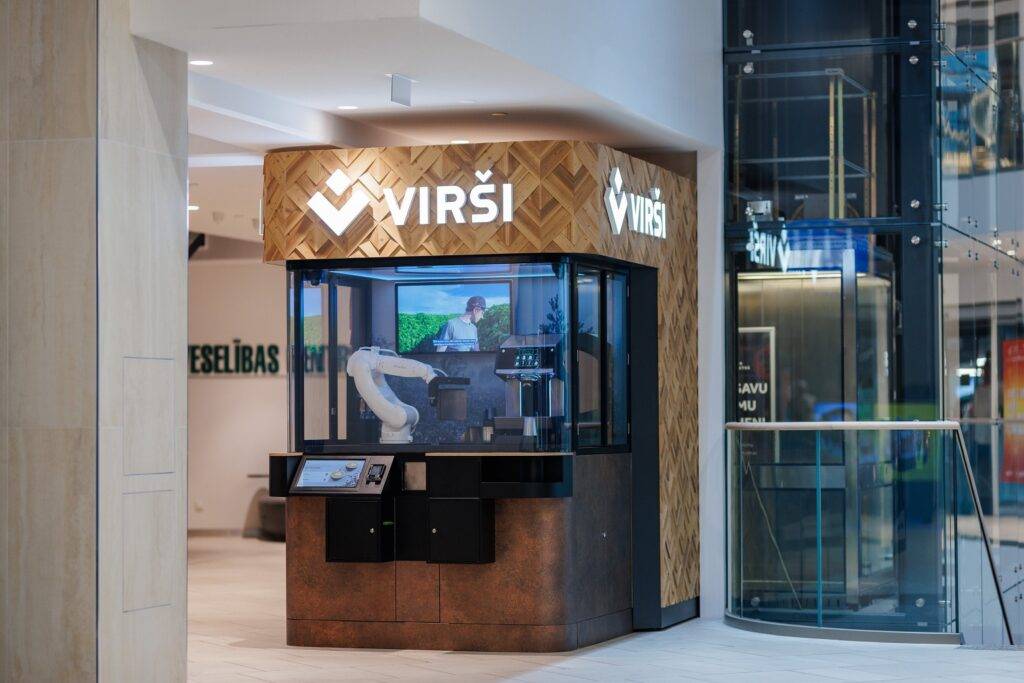 “Virši” iepazīstina ar pirmo barista robotu Baltijā 9 “Virši” iepazīstina ar pirmo barista robotu Baltijā