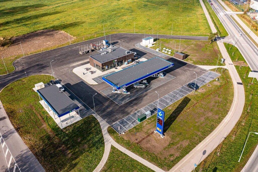 “Virši” turpina pārliecinošu attīstību, pirmo pusgadu noslēdzot ar apgrozījumu 162,4 milj. EUR 5 “Virši” turpina pārliecinošu attīstību, pirmo pusgadu noslēdzot ar apgrozījumu 162,4 milj. EUR