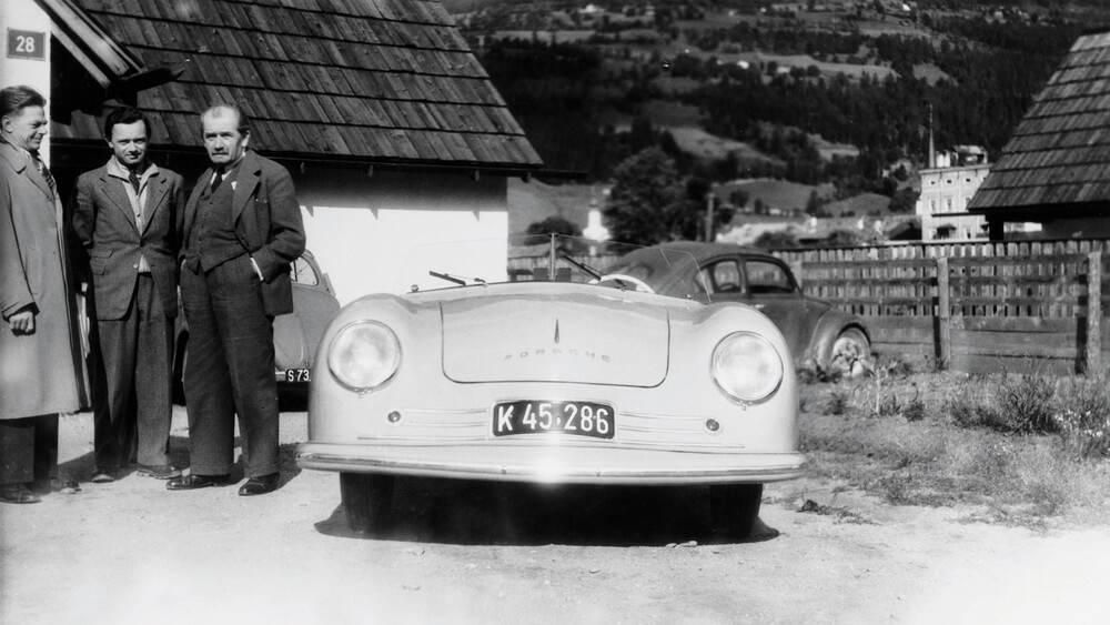 Ikoniski “Porsche” modeļi, kurus radīja latvietis Anatols Lapiņš