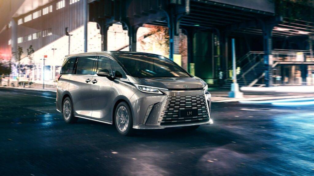 Pilnīgi jaunais Lexus LM – luksusa mobilitātes pionieris 11 Pilnīgi jaunais Lexus LM – luksusa mobilitātes pionieris