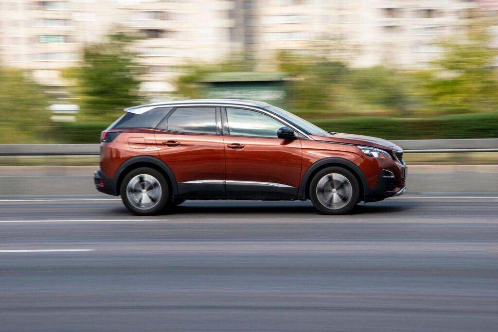 Pētījumā atklāts, kādas krāsas auto biežāk iekļūst avārijās 7 Pētījumā atklāts, kādas krāsas auto biežāk iekļūst avārijās