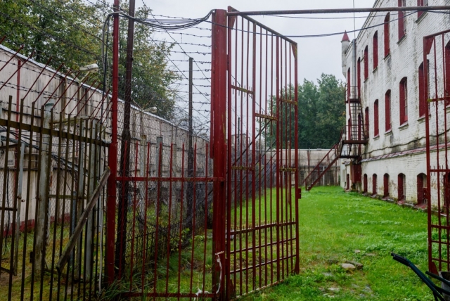 RĪGA, LATVIJA. 05.10.2023. CSDD akcija “Laimē ceļojumu uz cietumu”. csdd celojums uz cietumu 20 1