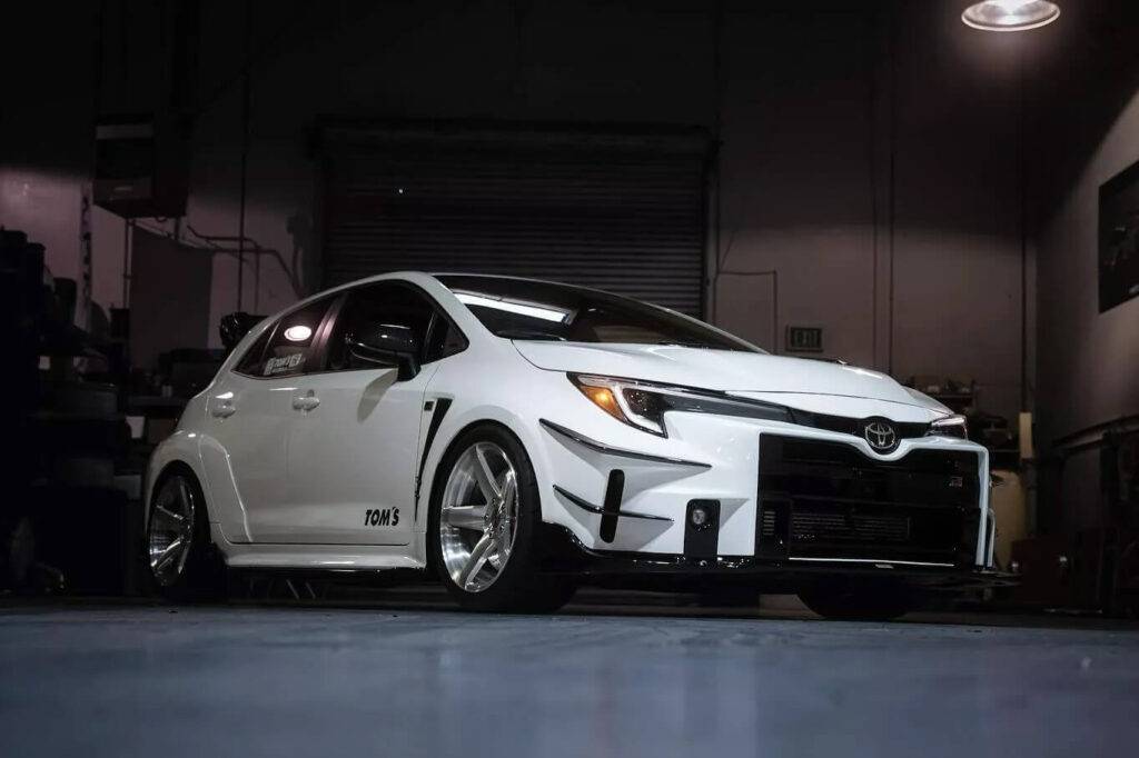 Toyota GR Corolla Tom's Racing izstādē SEMA Show 2023 9 Toyota GR Corolla Tom's Racing izstādē SEMA Show 2023