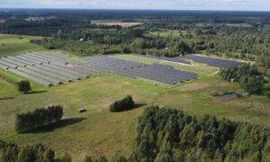 Sunly no Swedbank piesaista 22 miljonus eiro 52 MW saules parku portfeļa būvniecībai Latvijā