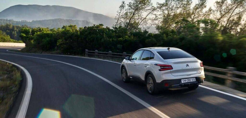 Citroën C4 X Latvijas Gada auto 2024 finālā izcīna 5. vietu