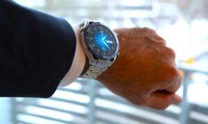 Huawei Watch Ultimate apskats