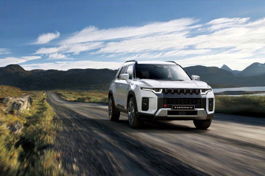 KGM Torres konkursā “Latvijas Gada auto 2024” izcīna 4x4 apvidus auto titulu