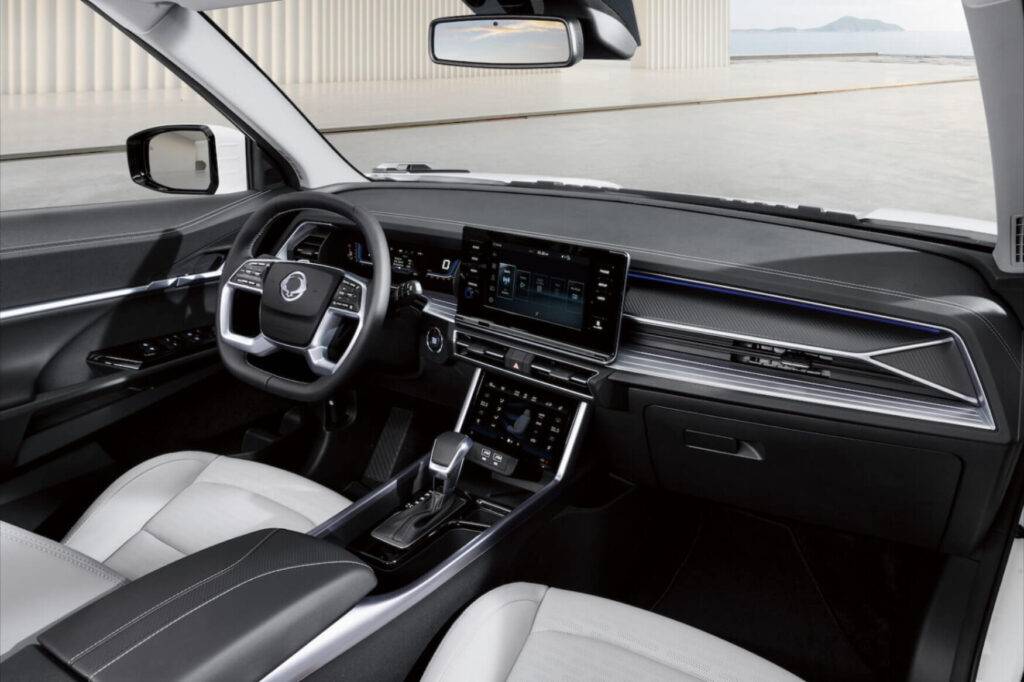 KGM Torres konkursā “Latvijas Gada auto 2024” izcīna 4x4 apvidus auto titulu