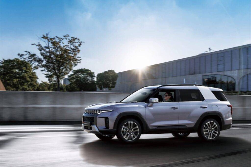 KGM Torres konkursā “Latvijas Gada auto 2024” izcīna 4x4 apvidus auto titulu