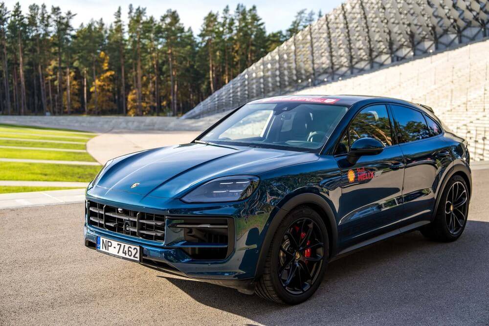 “Latvijas Gada Auto 2024” “Porsche Cayenne” atzīts par gada “premium” un gada sportiskāko auto 15 “Latvijas Gada Auto 2024” “Porsche Cayenne” atzīts par gada “premium” un gada sportiskāko auto