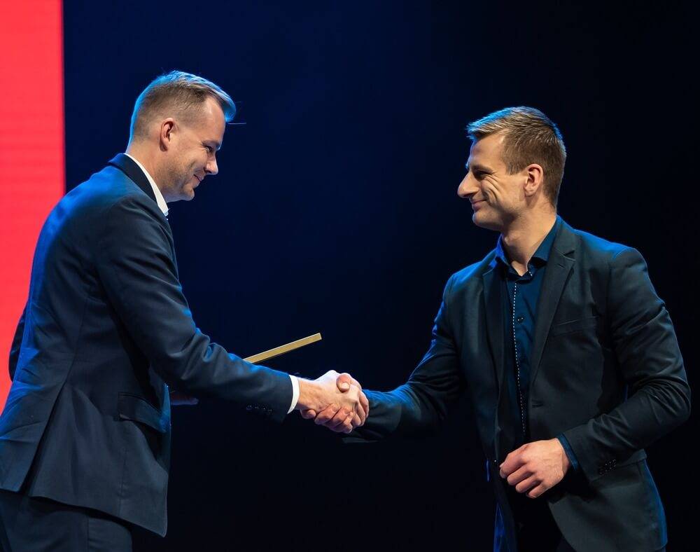 “Latvijas Gada Auto 2024” “Porsche Cayenne” atzīts par gada “premium” un gada sportiskāko auto 13 “Latvijas Gada Auto 2024” “Porsche Cayenne” atzīts par gada “premium” un gada sportiskāko auto