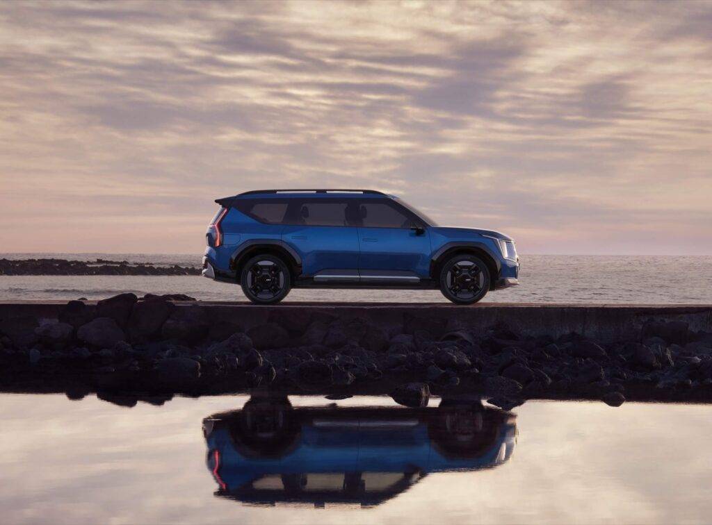 Pasaules Sieviešu gada auto ir Kia EV9 3 No braucošas kastes līdz elektriskam SUV: kā attīstījušies ģimenes auto?