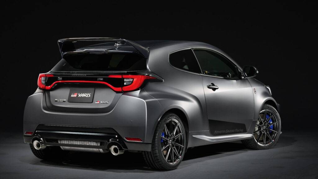 Montekarlo rallijā prezentētas divas ekskluzīvas Toyota GR Yaris versijas 14 Montekarlo rallijā prezentētas divas ekskluzīvas Toyota GR Yaris versijas