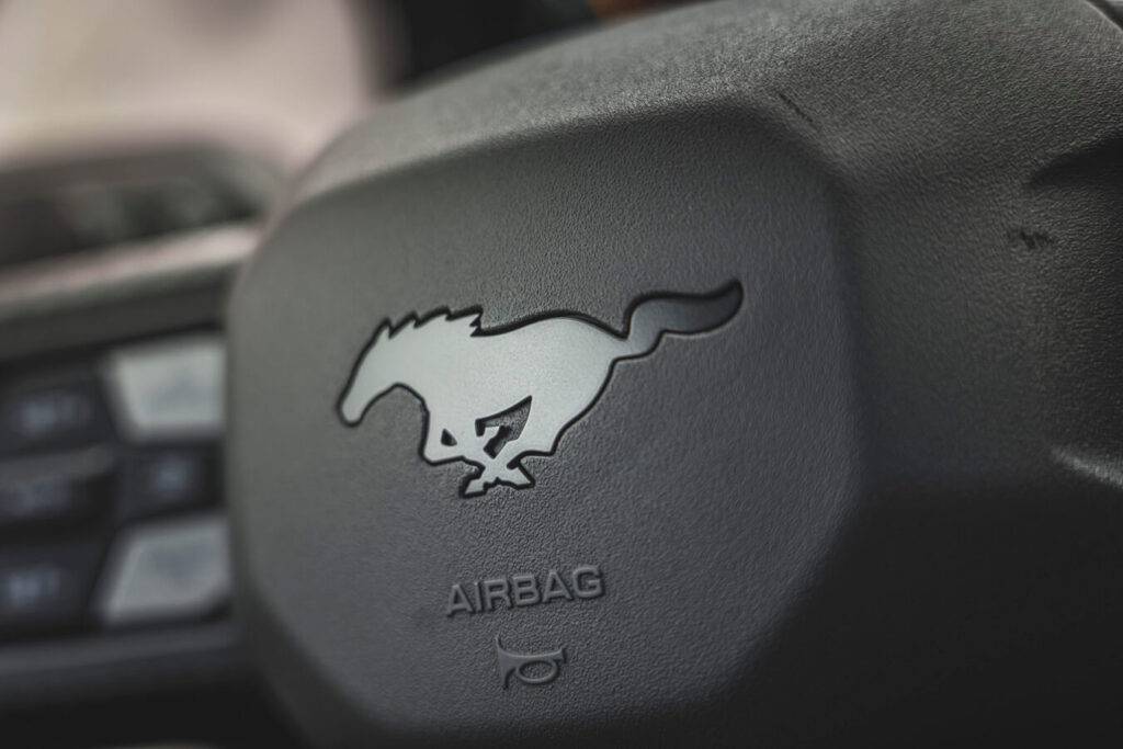 Leģendārā ikona Ford Mustang jaunā veidolā drīz ieradīsies Latvijā 14 Leģendārā ikona Ford Mustang jaunā veidolā drīz ieradīsies Latvijā