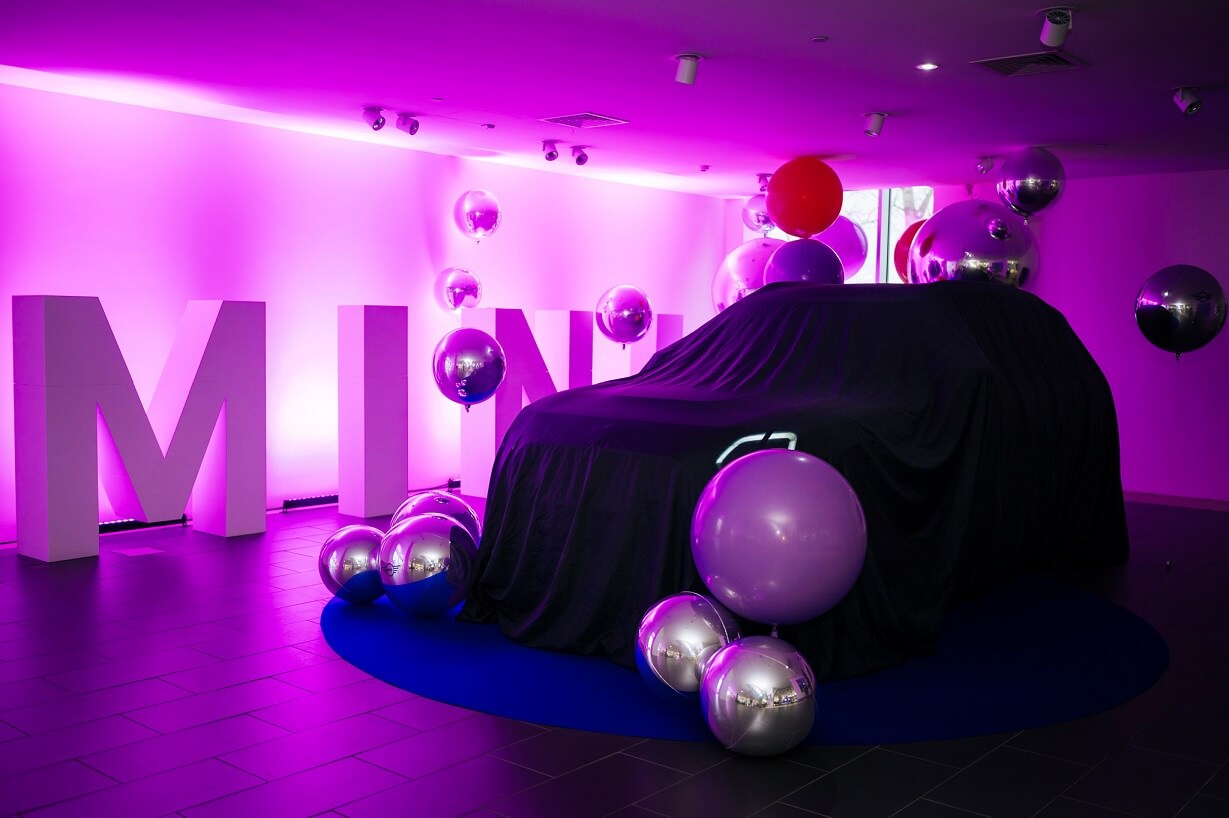 MINI autocentrā prezentēts jaunais MINI Countryman 15 MINI autocentrā prezentēts jaunais MINI Countryman