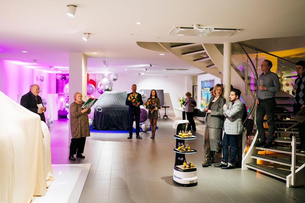 MINI autocentrā prezentēts jaunais MINI Countryman 19 MINI autocentrā prezentēts jaunais MINI Countryman