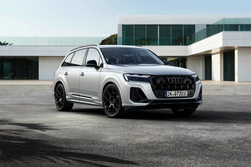 Jaunie Audi Q7 un Q8 plug-in hibrīda modeļi elektriski veiks līdz pat 90 km 11 Jaunie Audi Q7 un Q8 plug-in hibrīda modeļi elektriski veiks līdz pat 90 km