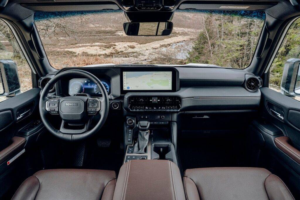 Sākta pasūtījumu pieņemšana jaunās paaudzes Toyota Land Cruiser, izziņotas cenas Latvijā