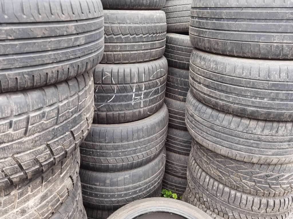 Šajā pavasarī 11 Latvijas pilsētās atgriežas vides akcija "Dod riepām otru dzīvi" 5 Šajā pavasarī 11 Latvijas pilsētās atgriežas vides akcija "Dod riepām otru dzīvi"