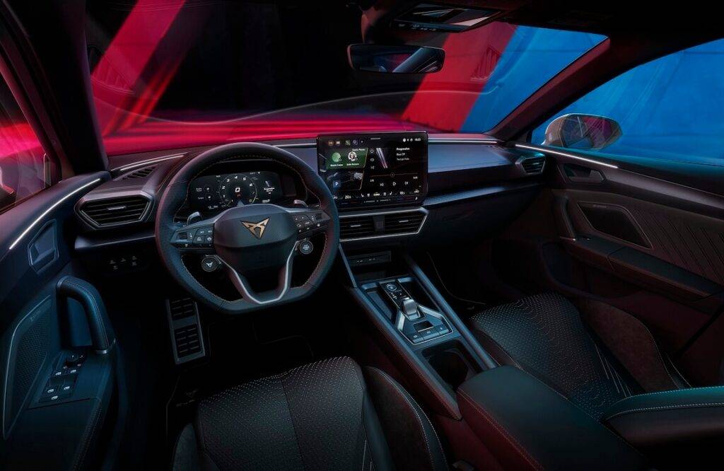 Jaunais CUPRA Leon: pārveidots un atjaunots, lai kļūtu par patstāvīgu modeli 22 Jaunais CUPRA Leon: pārveidots un atjaunots, lai kļūtu par patstāvīgu modeli