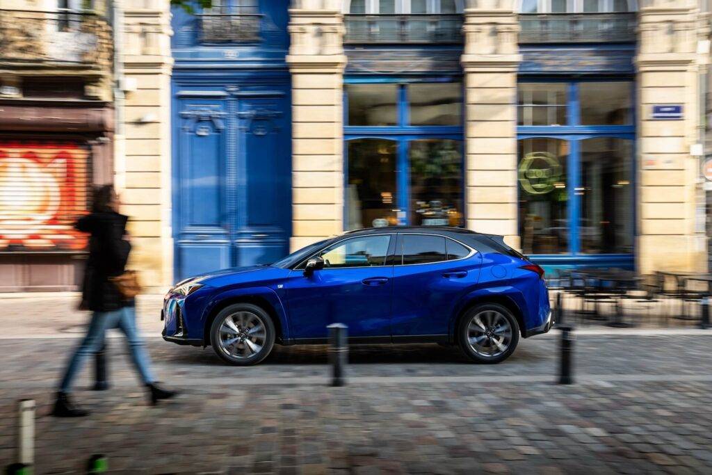 Jaunais Lexus UX – ar lielāku jaudu 15 Jaunais Lexus UX – ar lielāku jaudu