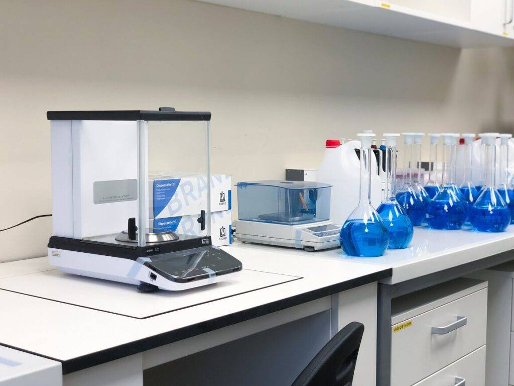 CrossChem laboratorija saņem akreditāciju AdBlue® analīžu veikšanai