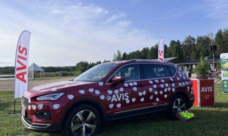 Pieci padomi automašīnas krāsojuma kopšanai