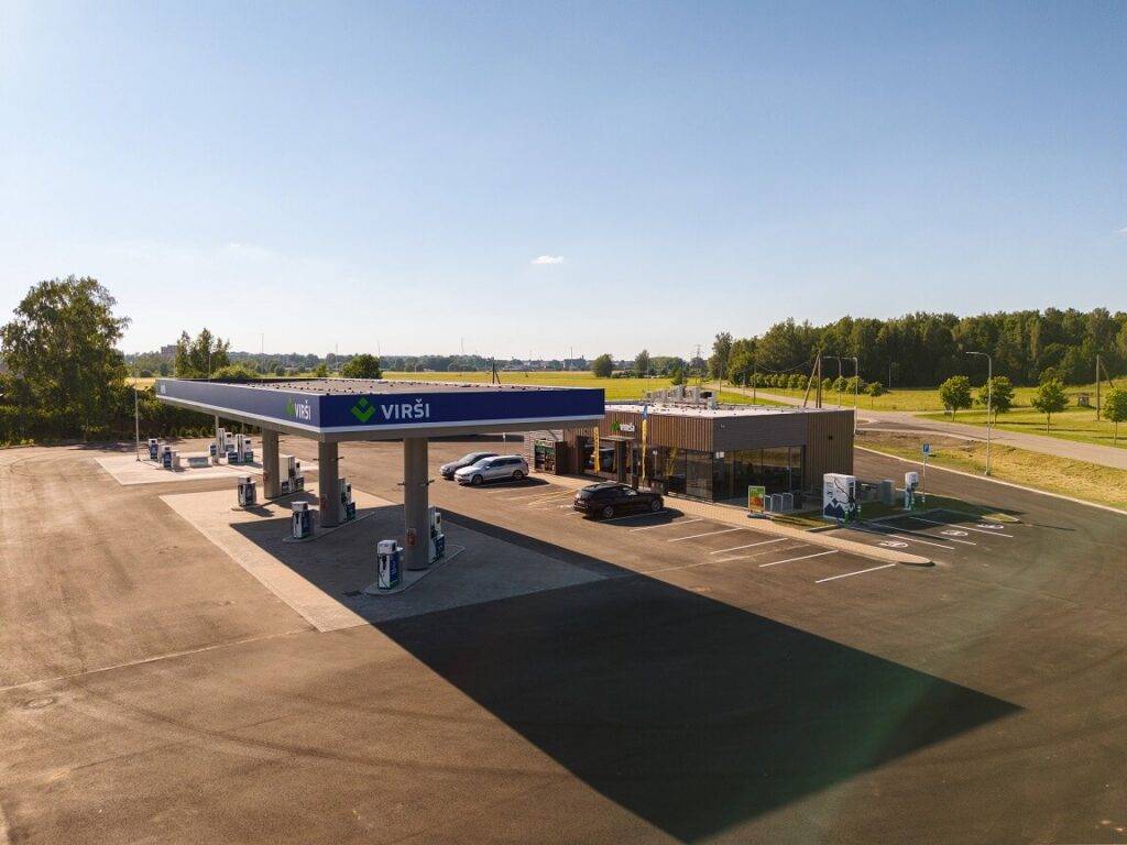 Investējot 1,9 miljonus eiro, “Virši” atver otro staciju Salaspilī
