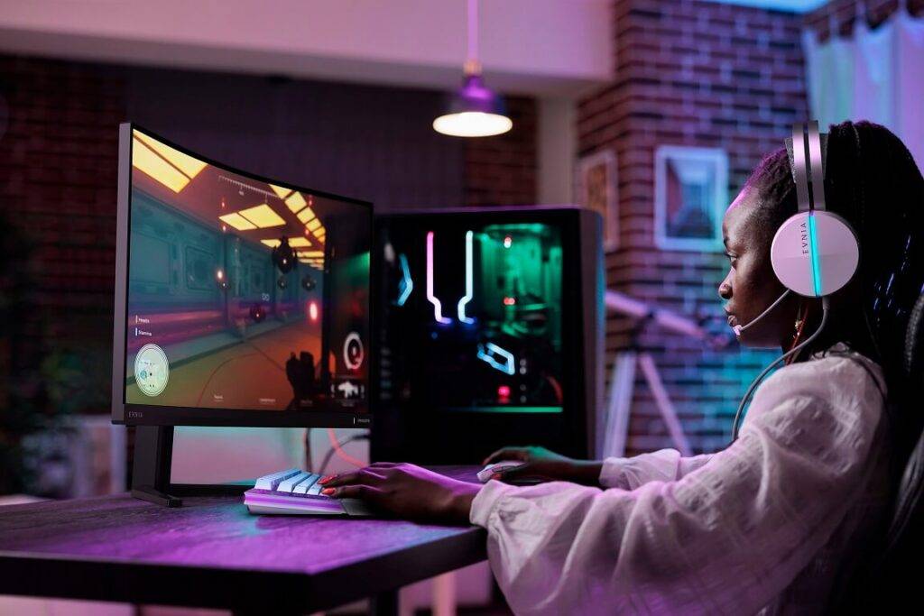 Philips monitors elpu aizraujošam ātrumam — izliektais Evnia 27M2C5200W 20 Philips monitors elpu aizraujošam ātrumam — izliektais Evnia 27M2C5200W