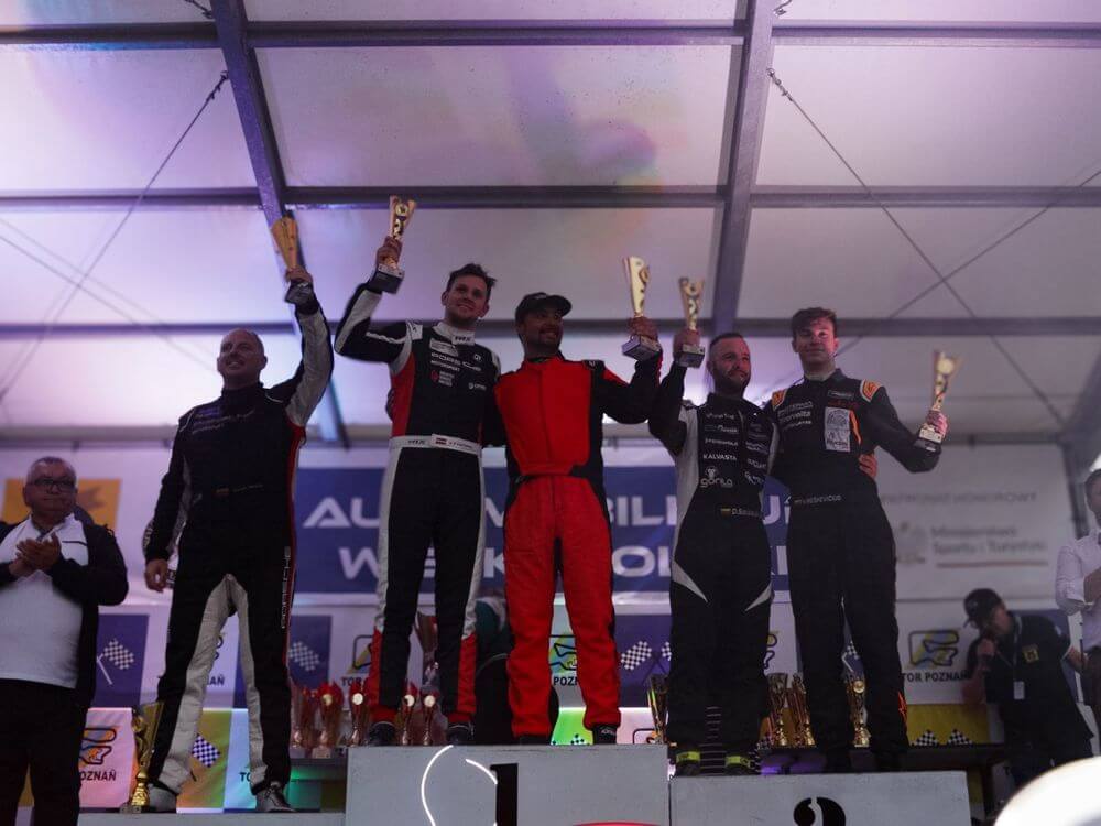 “Porsche Latvia Racing Team” izturības sacīkstēs Poznaņā izcīna uzvaru savā klasē, kopvērtējumā – piekto vietu 14 “Porsche Latvia Racing Team” izturības sacīkstēs Poznaņā izcīna uzvaru savā klasē, kopvērtējumā – piekto vietu