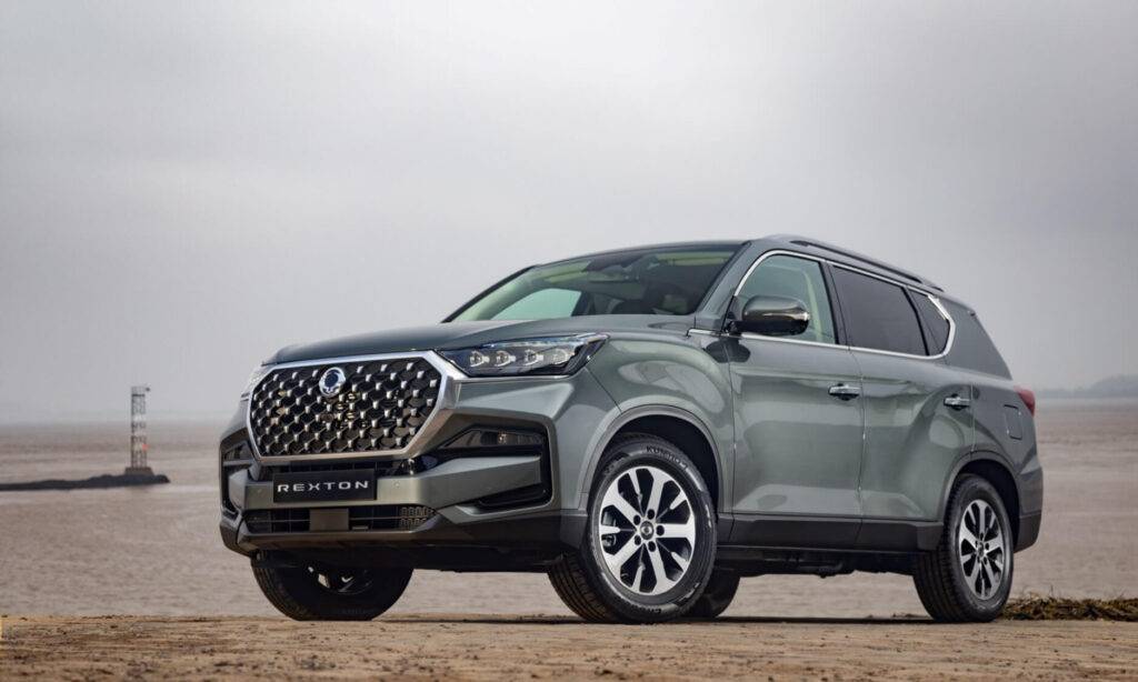 Garantijas peripetijas: kāpēc tā automašīnām ir tik dažāda? 8 KGM Rexton