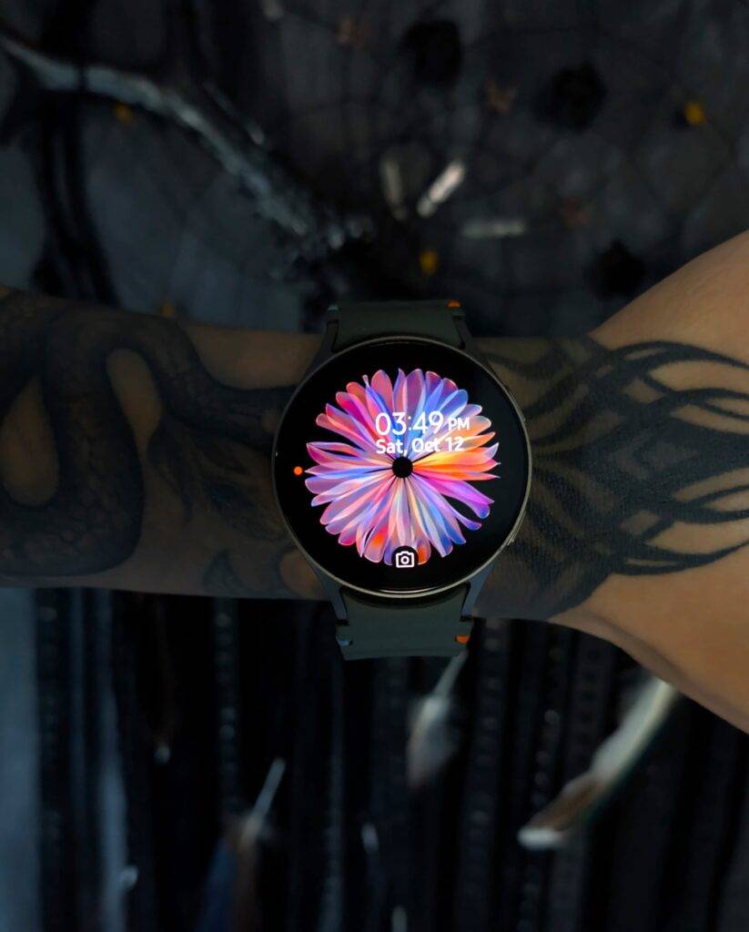 Jaudīgas tehnoloģijas klasiskā Samsung ietvarā: Galaxy Watch7 apskats