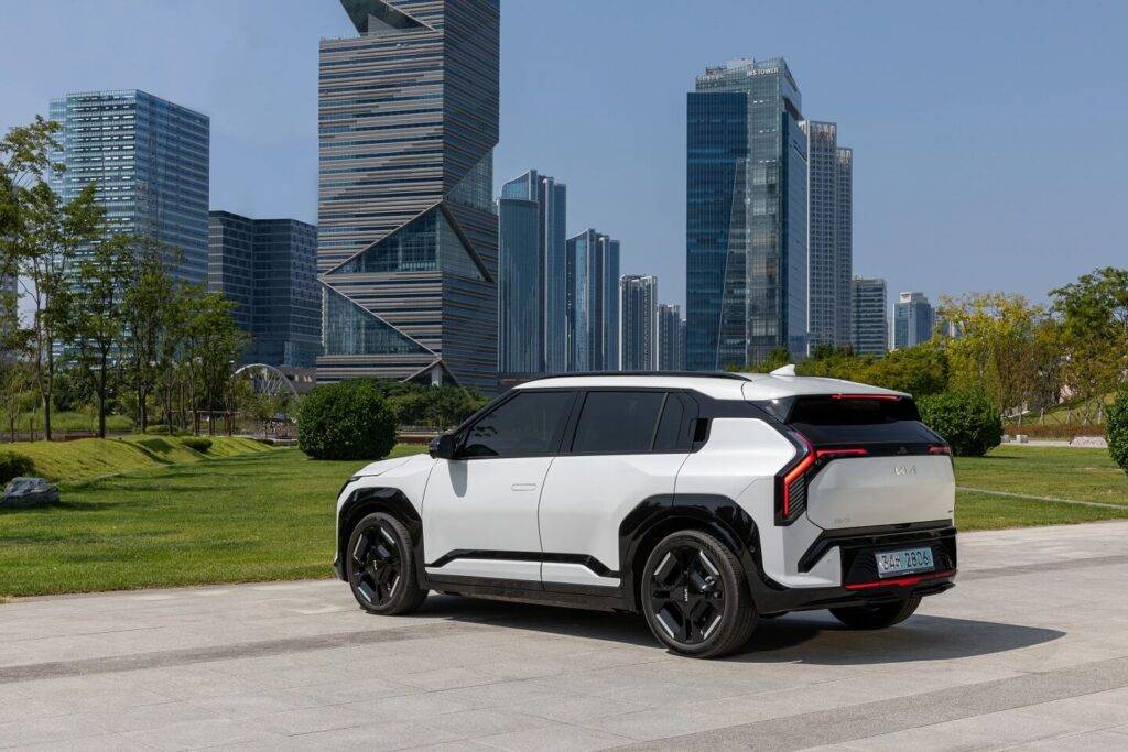 Jauna veida Golf? Korejieši piedāvā jaunu redzējumu par kompaktu elektroauto 5 Pagrieziena punkts – kā kompaktie elektroauto mainīs spēles noteikumus?