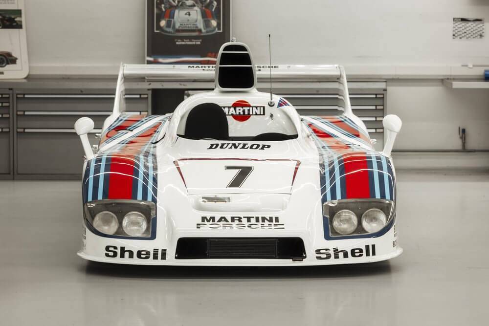 Unikāli kadri un nedzirdētas anekdotes: “Porsche” laiž klajā mini seriālu par “Porsche Turbo” vēsturi 19 Unikāli kadri un nedzirdētas anekdotes: “Porsche” laiž klajā mini seriālu par “Porsche Turbo” vēsturi