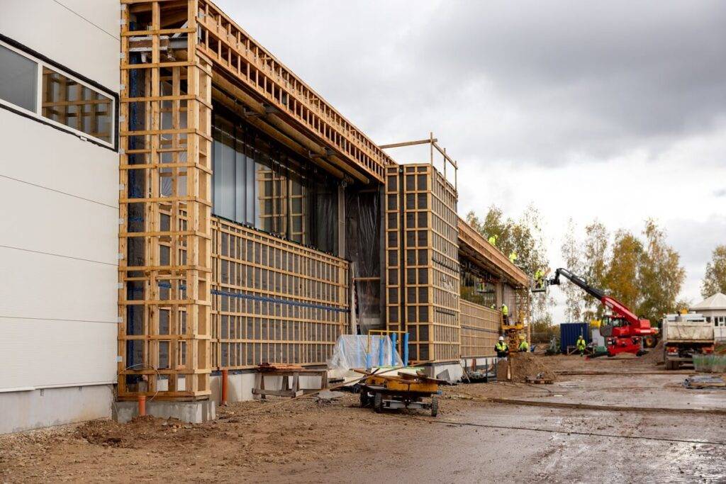 uzņēmums “Troja”, kas nodarbojas ar saplākšņa pārstrādi un mēbeļu ražošanu, īsteno ALTUM atbalstītu renovācijas projektu