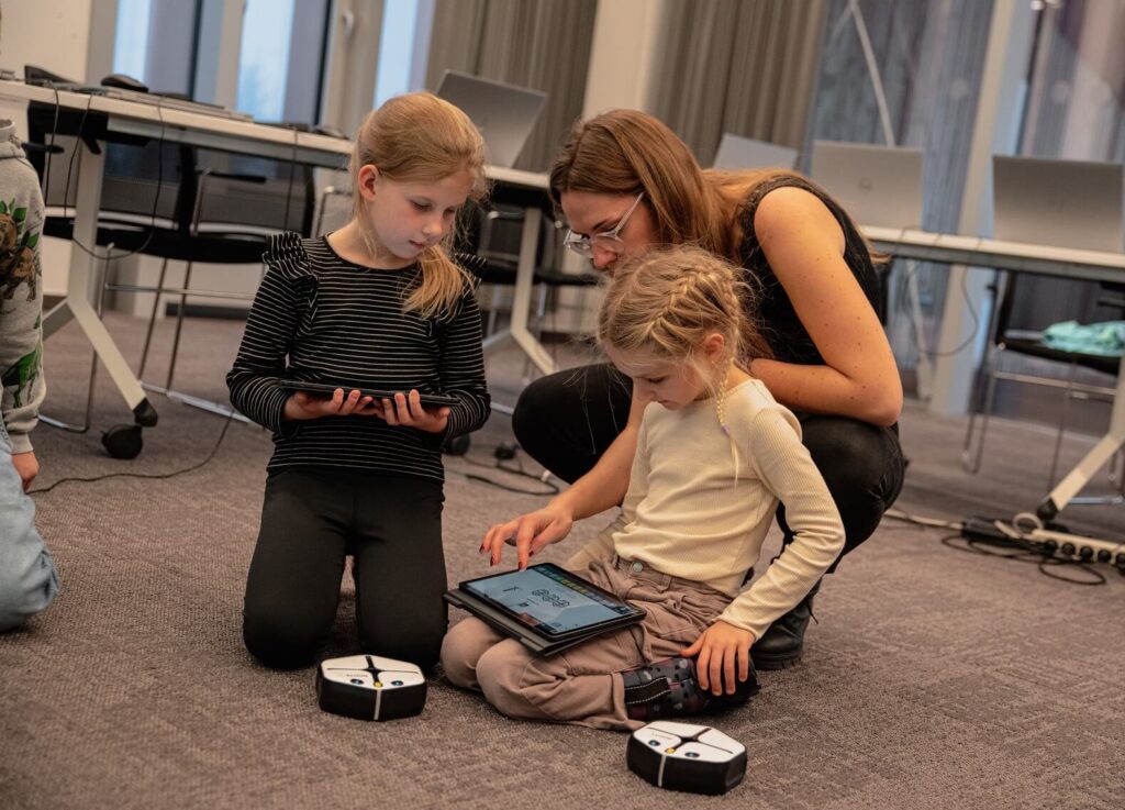 2024. gads Ventspils Digitālajam centram noslēdzies ar iestrādni nozīmīgu projektu realizēšanai 13 2024. gads Ventspils Digitālajam centram noslēdzies ar iestrādni nozīmīgu projektu realizēšanai