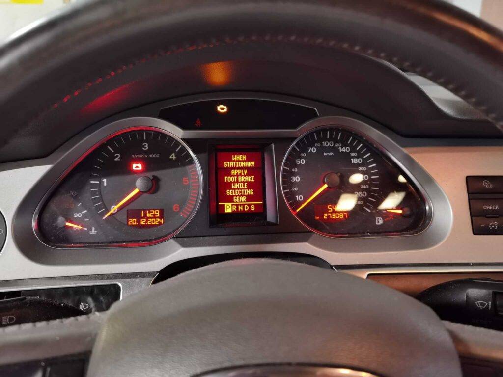 Kas autovadītājam jāzina par brīdinājuma lampiņām ziemā 5 Kas autovadītājam jāzina par brīdinājuma lampiņām ziemā